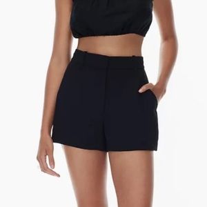 Aritzia Wilfred Anthem 3” Shorts